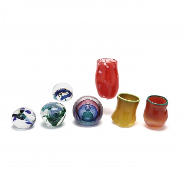 collection-of-seven-contemporary-art-glass-pieces