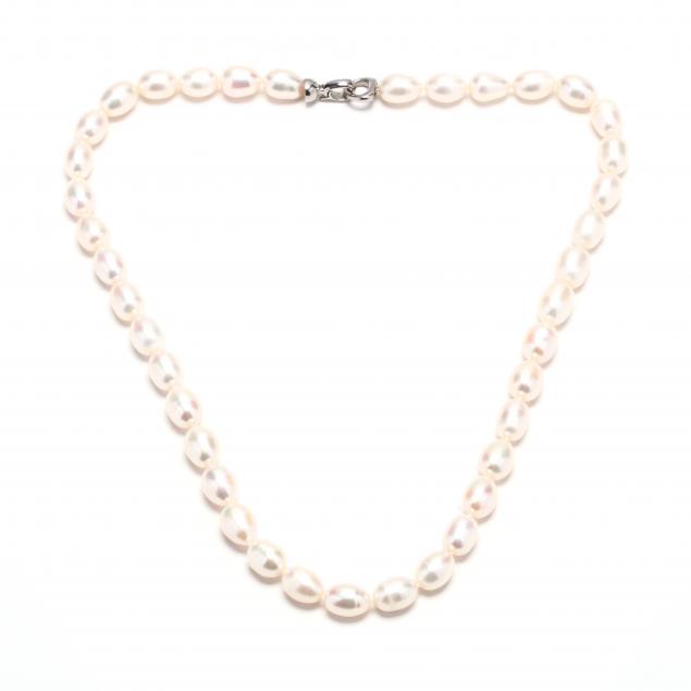 pearl-necklace