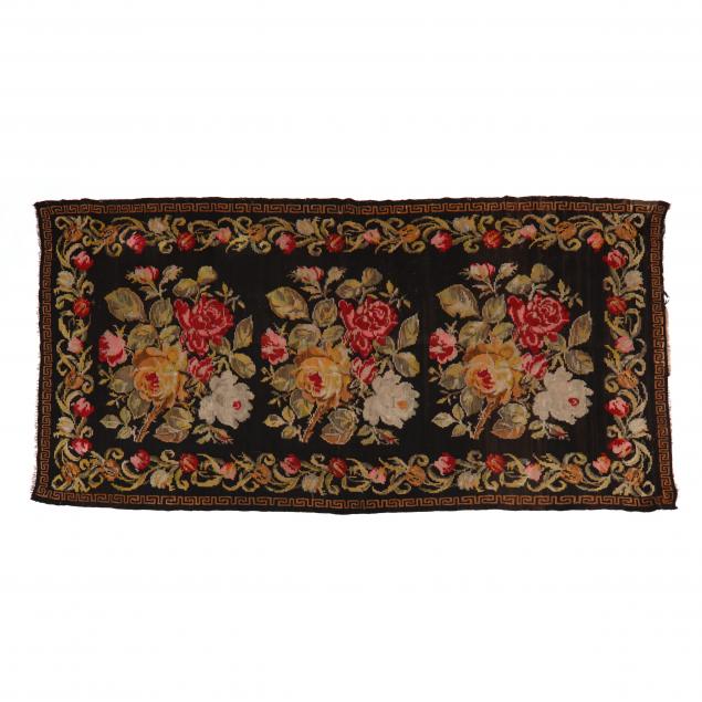 flat-weave-floral-rug
