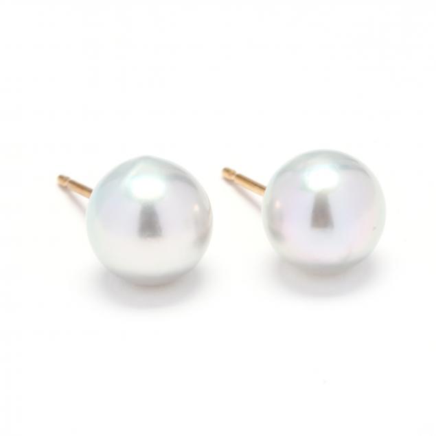 18kt-pearl-ear-studs