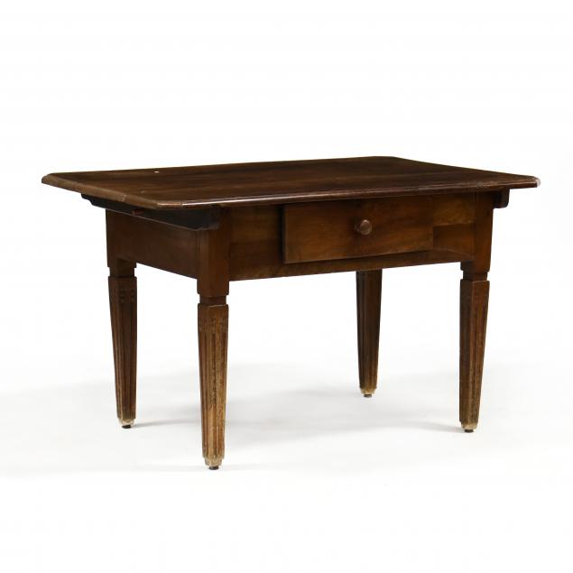 french-provincial-walnut-one-drawer-table