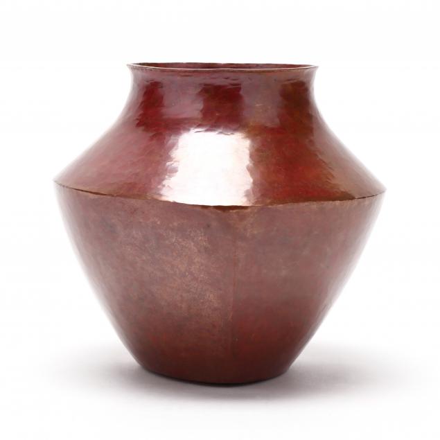 punzo-family-hammered-copper-vase