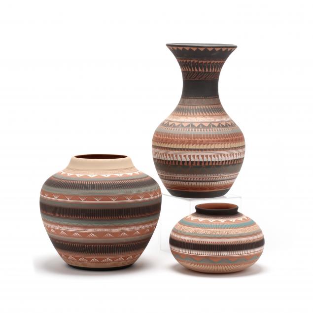 three-contemporary-native-american-pots-navajo