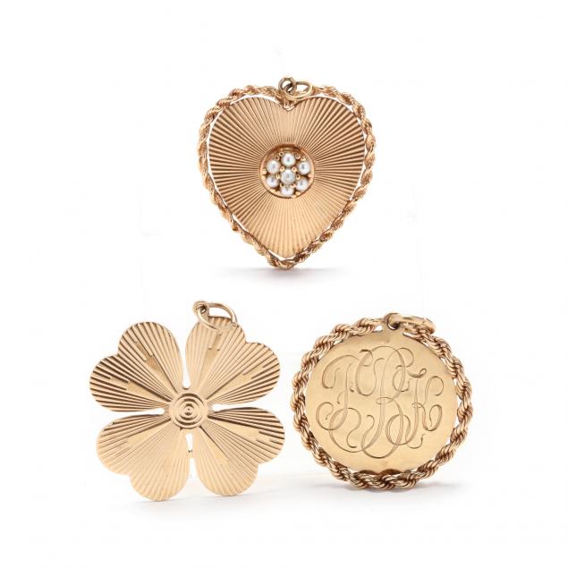 three-vintage-14kt-gold-charms-pendants