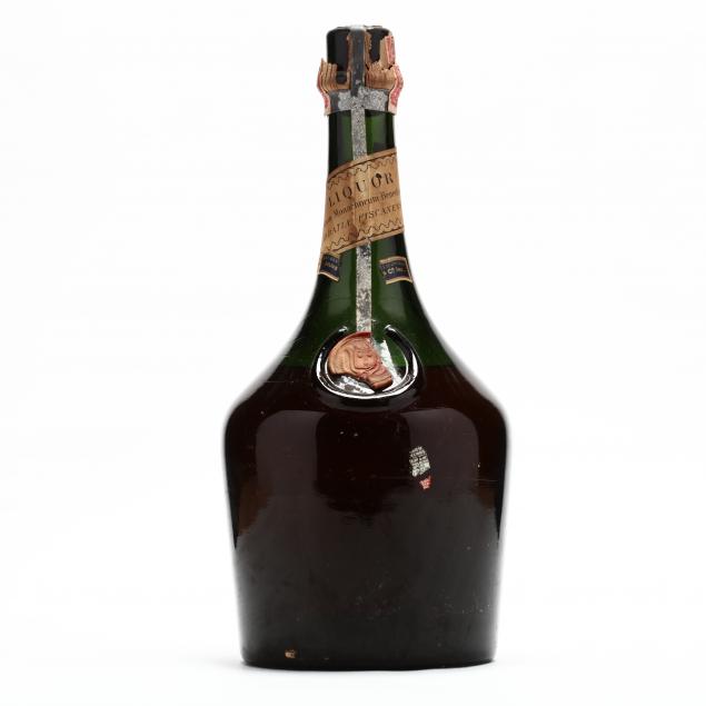 benedictine-d-o-m-liqueur