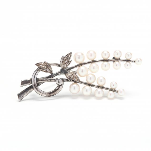 sterling-silver-and-pearl-brooch-mikimoto