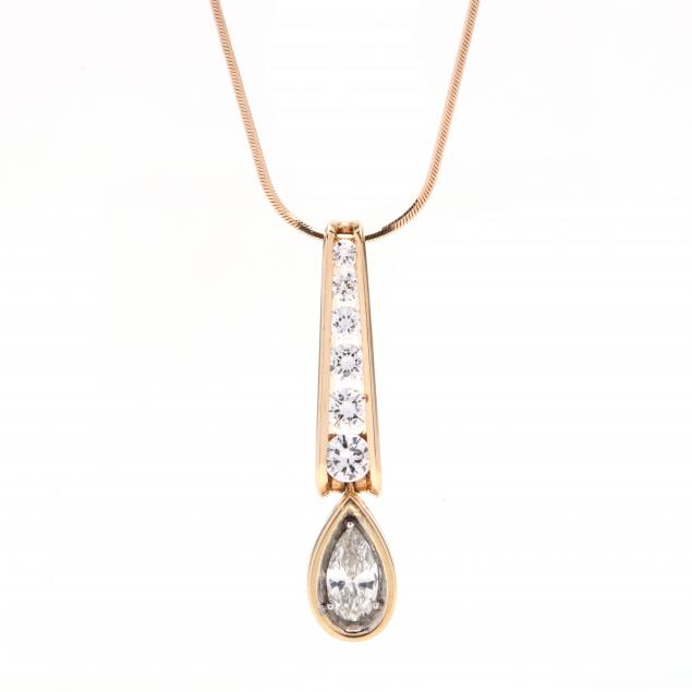 14kt-gold-and-diamond-pendant-necklace