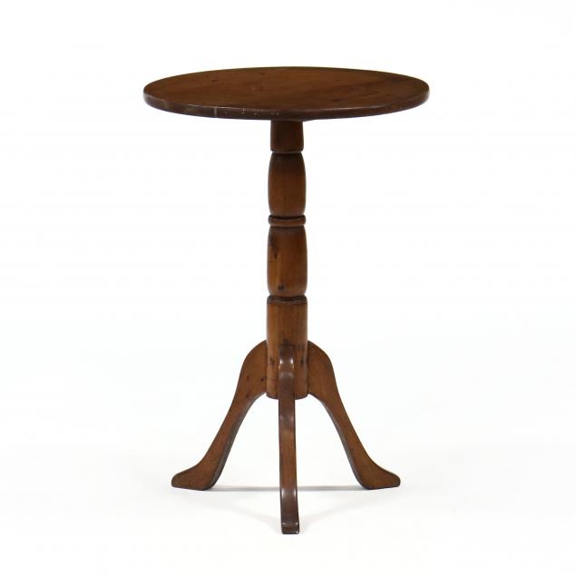 southern-folky-walnut-candlestand