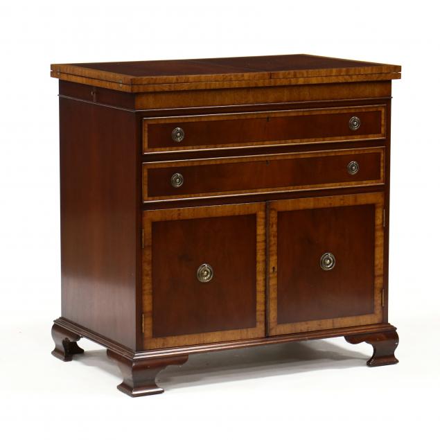 chippendale-style-inlaid-server