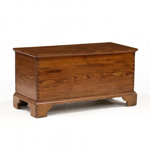 southern-chippendale-yellow-pine-blanket-chest