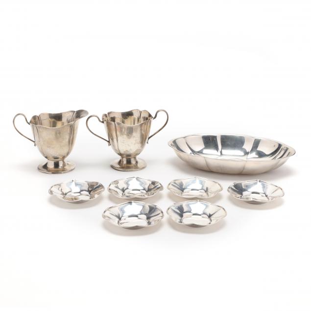 a-grouping-of-sterling-silver-table-accessories