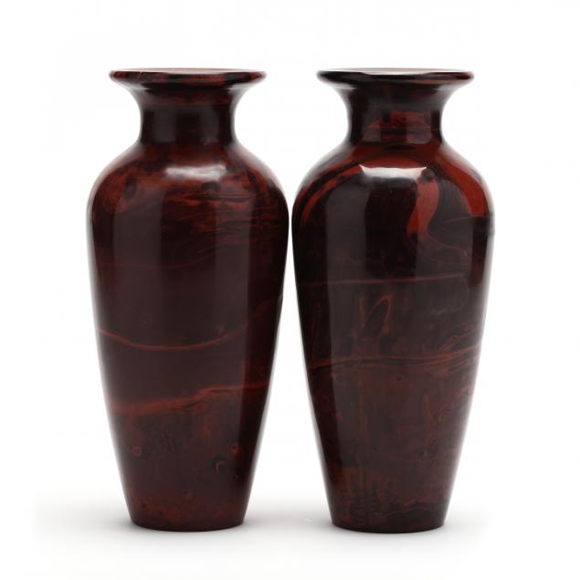 a-pair-of-chinese-realgar-peking-glass-vases