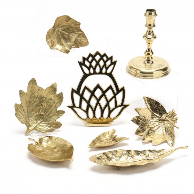 assorted-virginia-metalcrafters-brass-accessories