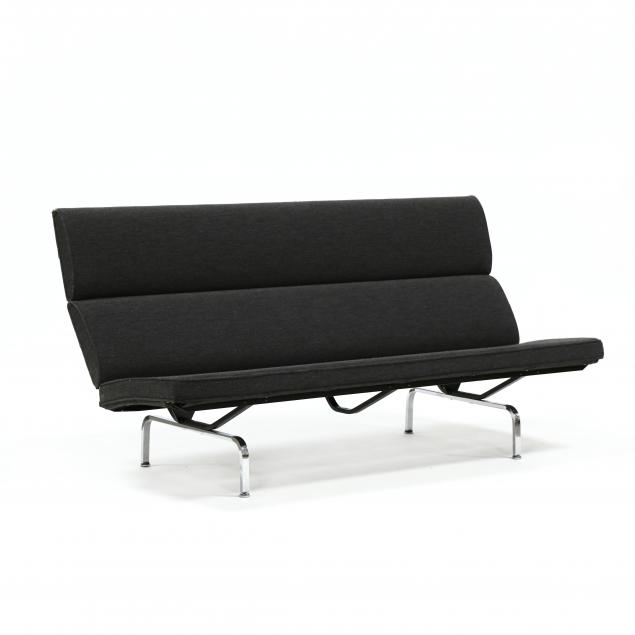 charles-and-ray-eames-compact-sofa