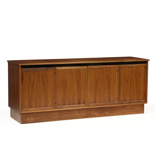 danish-modern-teak-sideboard