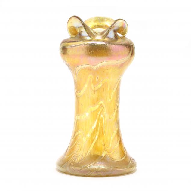 loetz-i-maeander-i-glass-vase