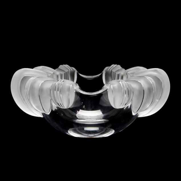 lalique-large-crystal-cigar-ashtray