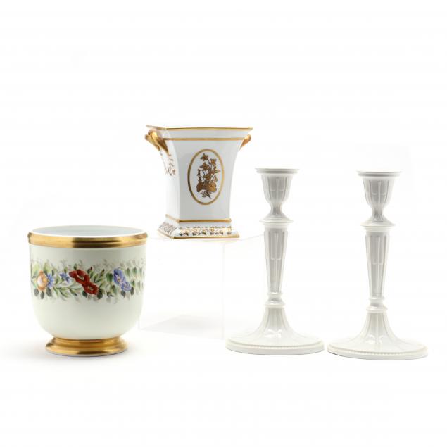 three-mottahedeh-porcelain-items