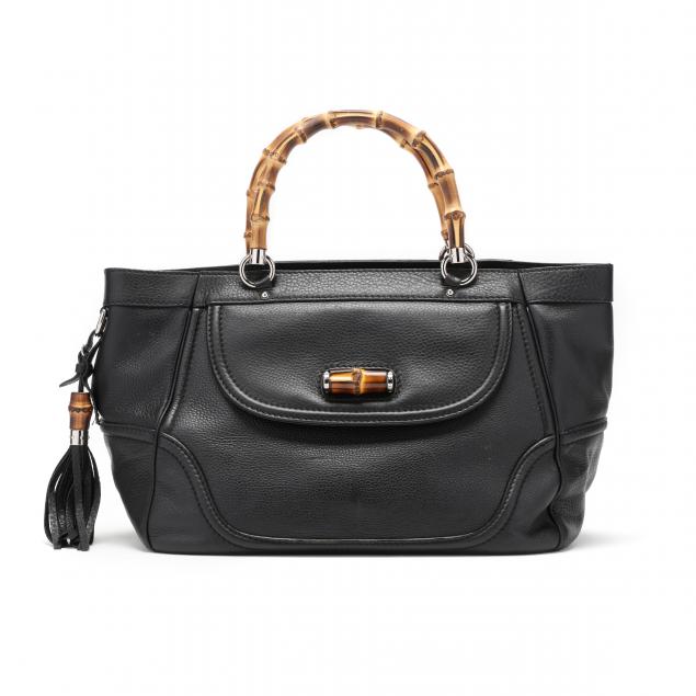 a-large-black-tote-gucci