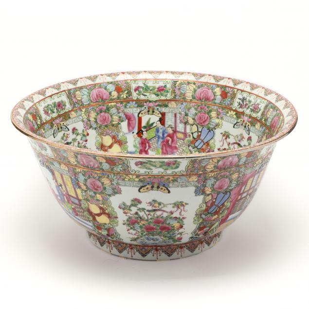 a-grand-chinese-rose-medallion-punch-bowl