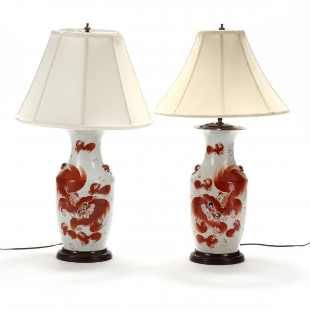 a-pair-of-chinese-porcelain-foo-lion-vase-lamps