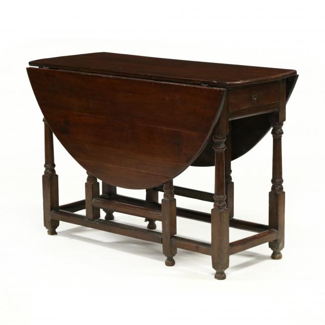 william-and-mary-walnut-dropleaf-table