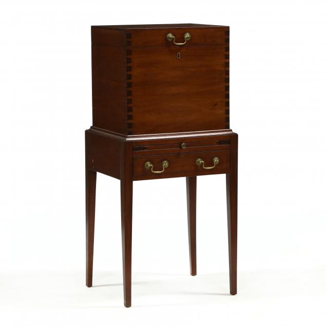 custom-federal-style-mahogany-cellaret