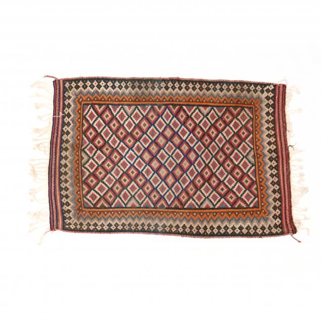 flat-weave-area-rug