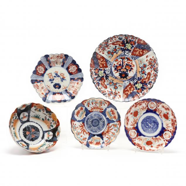 a-group-of-japanese-imari-porcelain-tableware