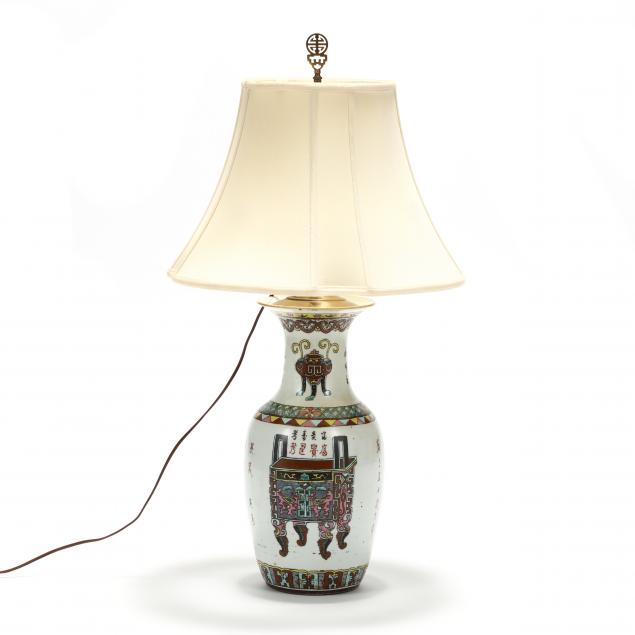 a-chinese-porcelain-vase-lamp
