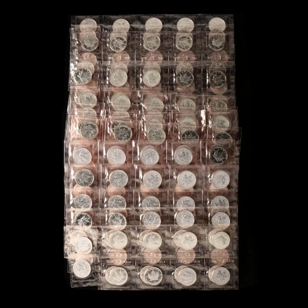 mint-box-with-200-canadian-one-ounce-maple-leaf-silver-bullion-coins