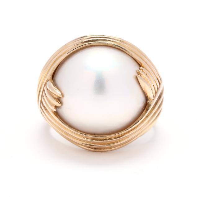 gold-and-mabe-pearl-ring