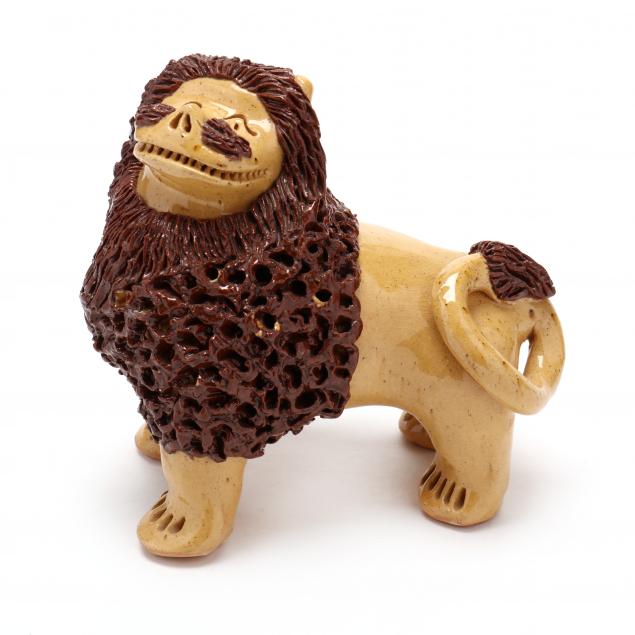 nc-folk-pottery-billy-ray-hussey-lion-with-turned-head