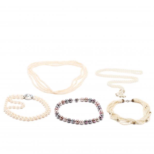 group-of-five-pearl-necklaces