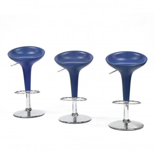 magis-set-of-three-barstools