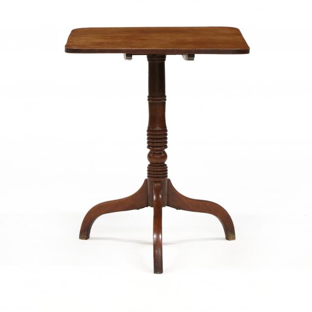 late-federal-mahogany-tilt-top-table