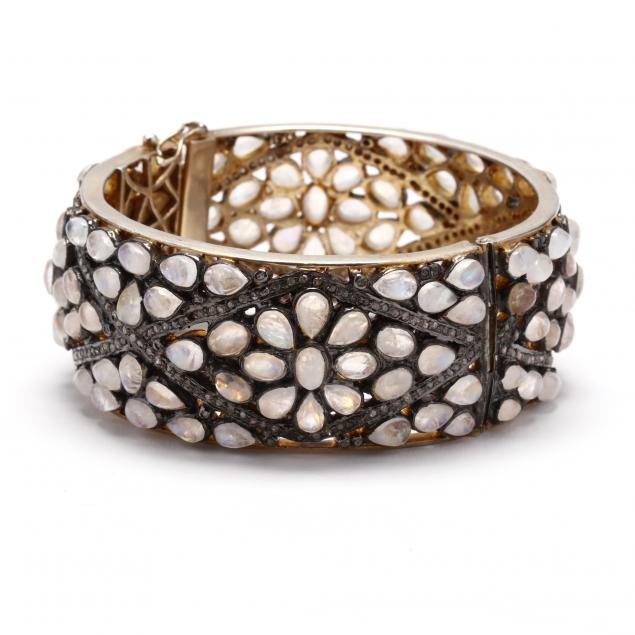 sterling-silver-and-gem-set-bracelet
