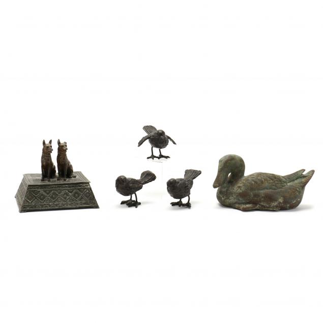 cast-metal-animal-grouping