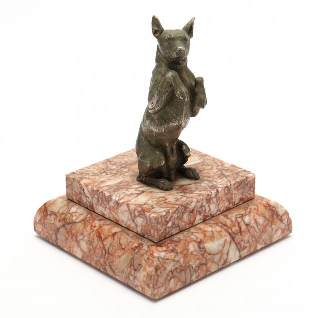 vintage-table-top-statue-of-a-begging-dog