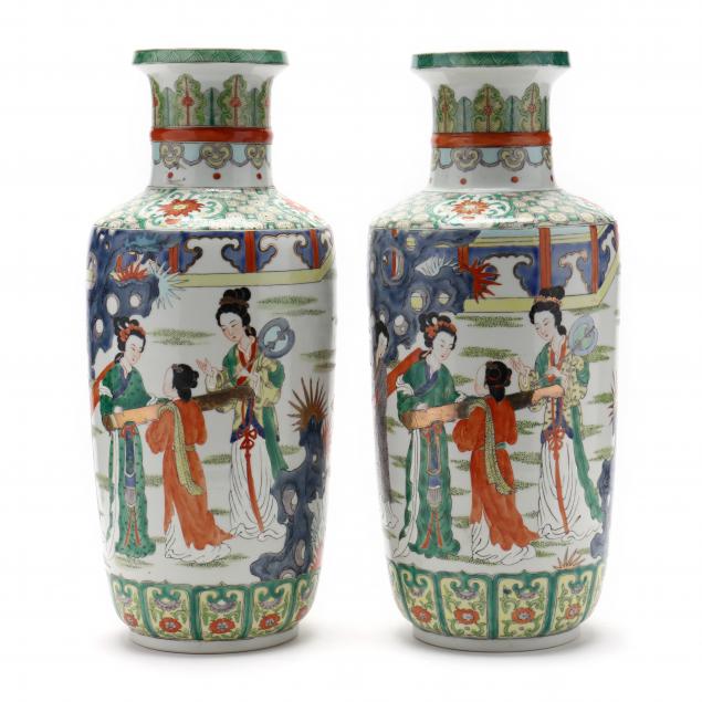 a-pair-of-chinese-porcelain-famille-verte-vases