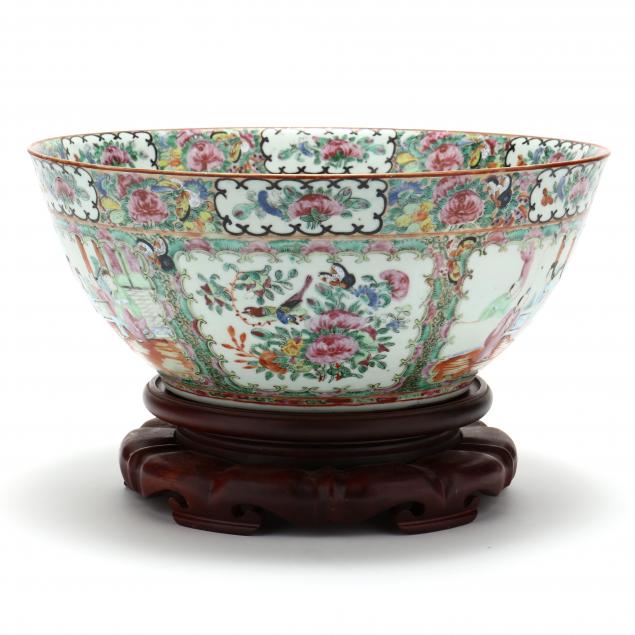 a-chinese-export-rose-medallion-punch-bowl