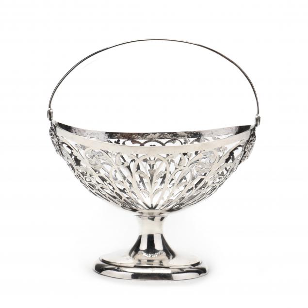 neoclassical-silver-swing-handled-basket