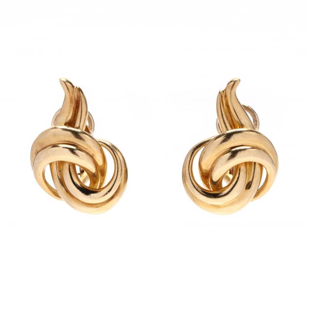 pair-of-18kt-gold-knot-motif-earrings