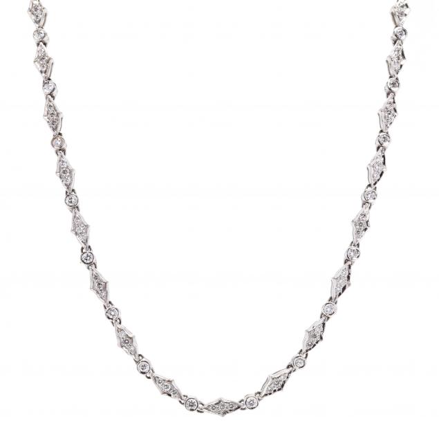 18kt-white-gold-and-diamond-necklace