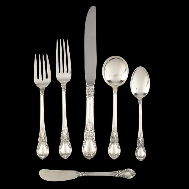 lunt-american-victorian-sterling-silver-flatware-service