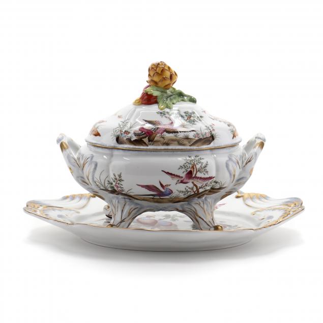 chelsea-house-covered-tureen-and-under-tray