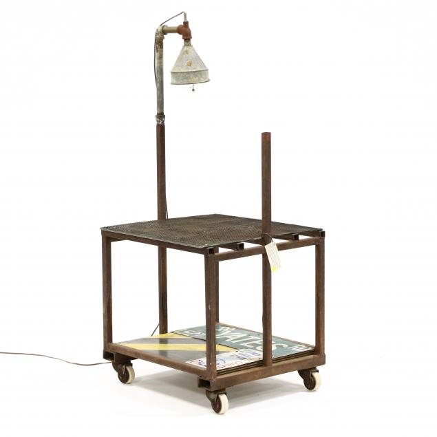 american-industrial-assembled-lighted-table