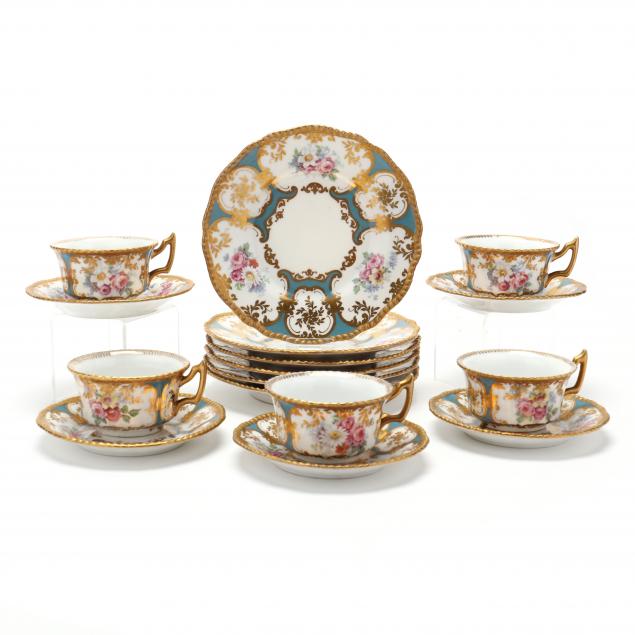 d-c-limoges-porcelain-part-dessert-service