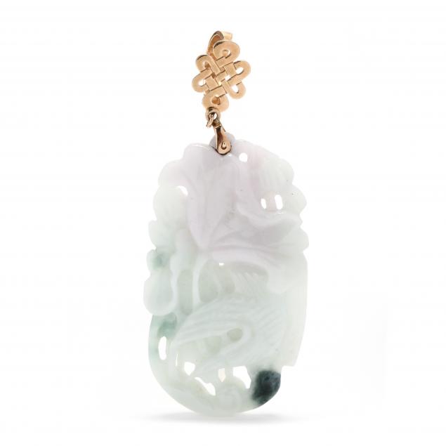 14kt-gold-and-carved-jade-pendant