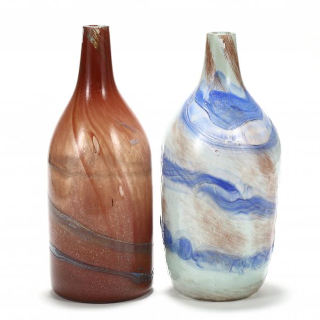 two-glass-floor-vases